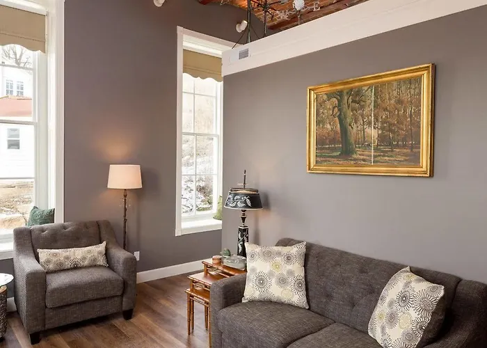Jail Hill Bed and breakfast 4*